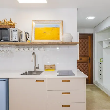 Cubo's Estudio Seaview Santa Clara 127 Apartment *