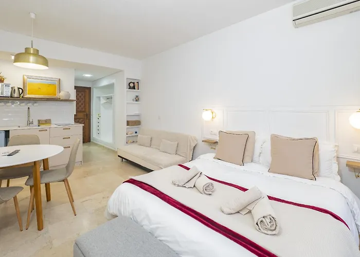 Cubo's Estudio Seaview Santa Clara 127 *